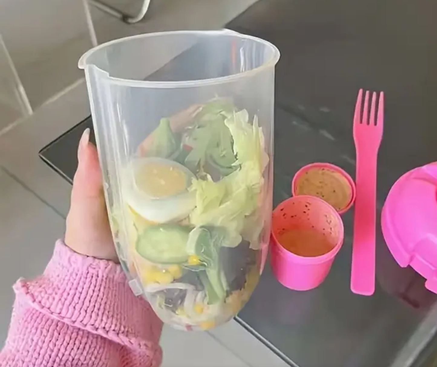 Travel Salad Cup w/ dressing cup and fork