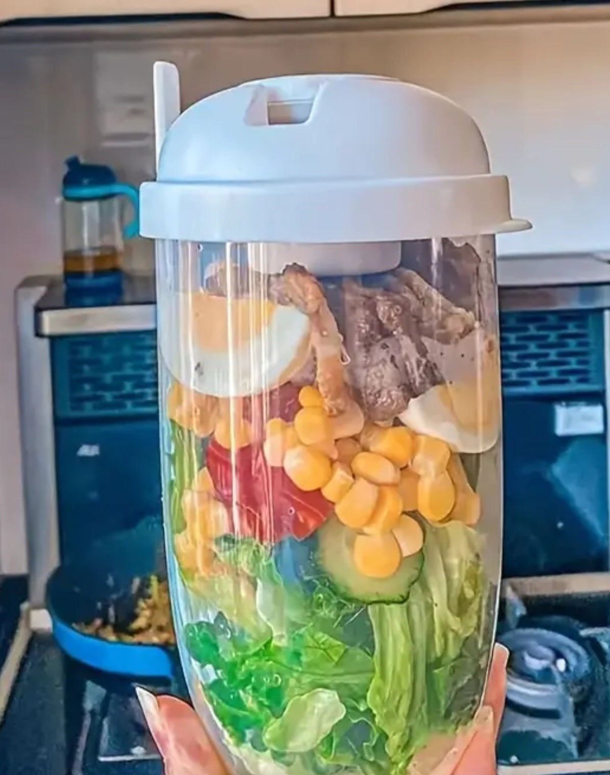 Travel Salad Cup w/ dressing cup and fork